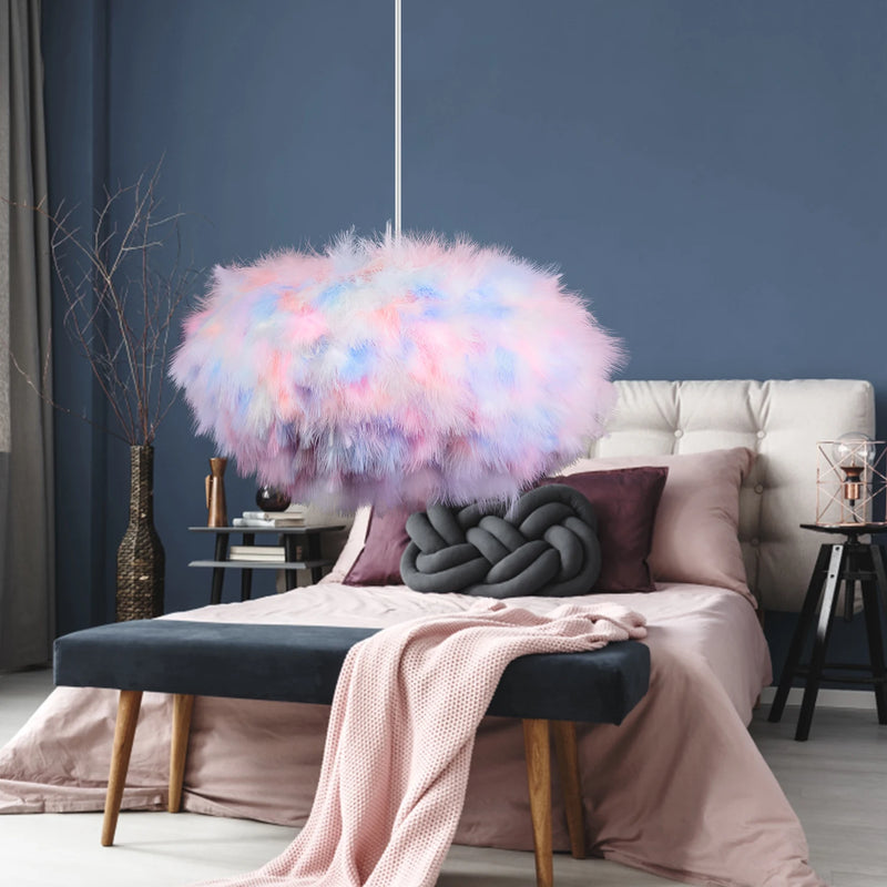 lustre moderne moelleux en plumes nordiques avec led