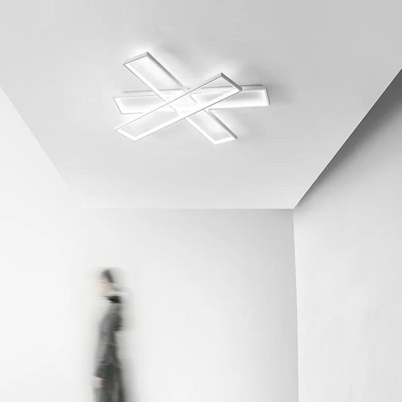 lustre moderne minimaliste avec télécommande et gradation - vue 3 sur 13