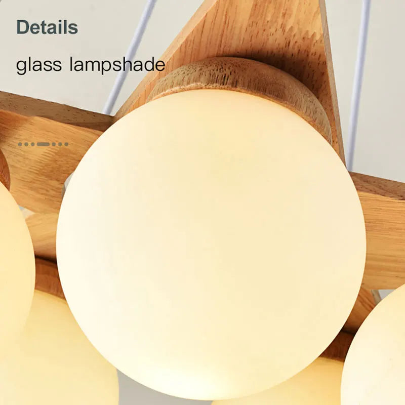 lustre en bois nordique avec boule de verre blanc laiteux - vue 5 sur 8