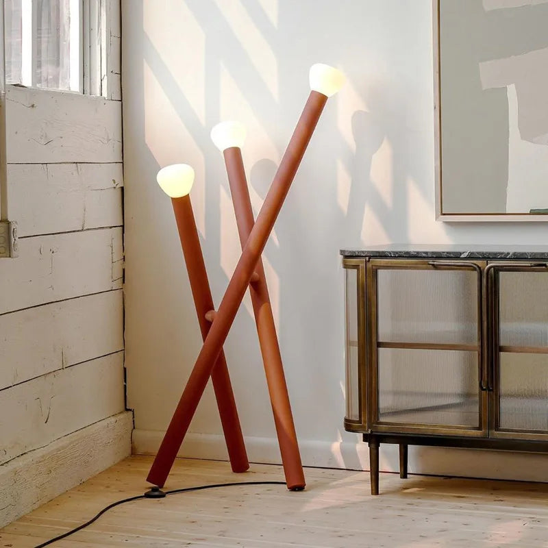 Lampadaire design batons croisés