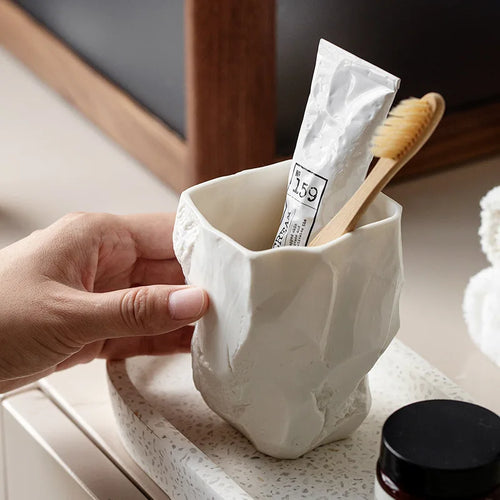 tasse à brosse à dents nordique en céramique artisanale pour salle de bain - vue 2 sur 7