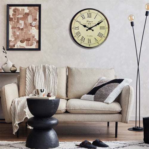 horloge murale en bois style XVIe siècle décoration maison silencieuse - vue 7 sur 7