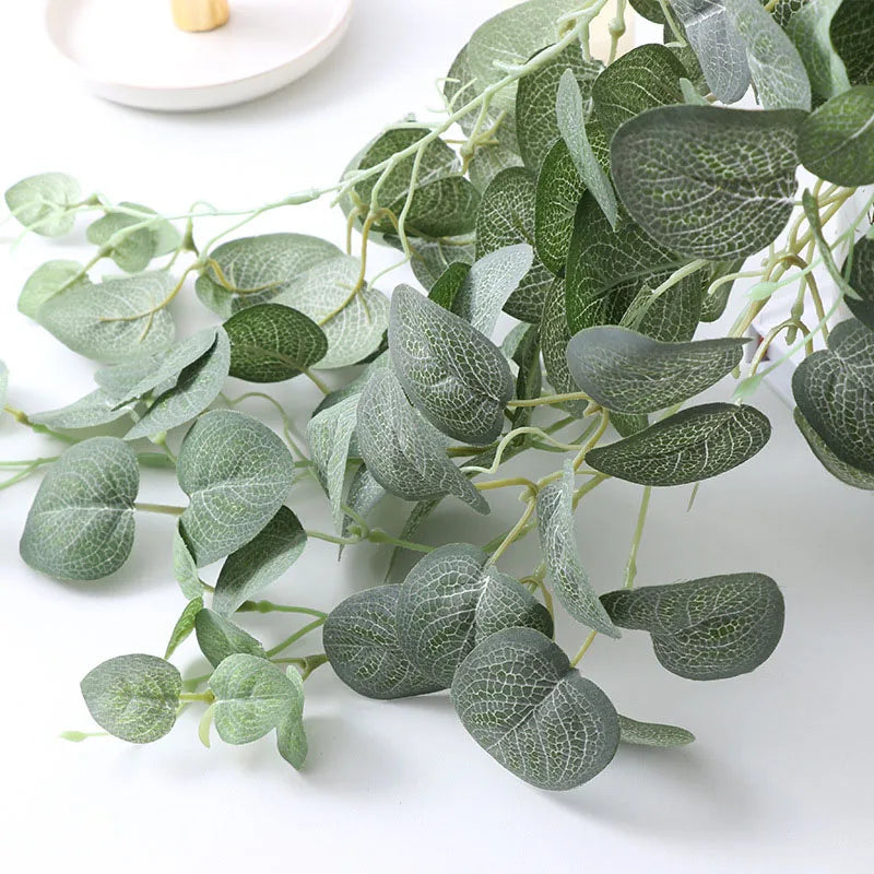 bouquet mural d'eucalyptus en rotin pour décoration festive - vue 5 sur 8