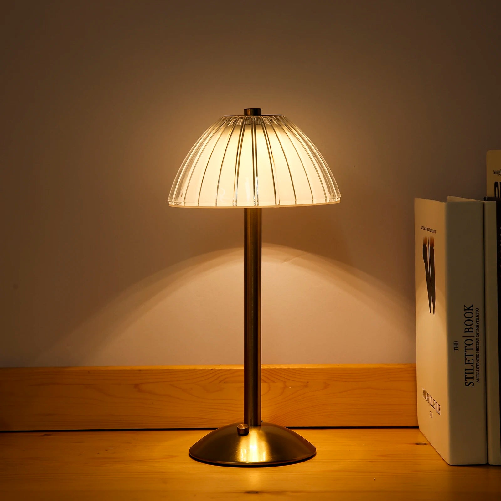 Lampe de bureau rechargeable USB dimmable 3 couleurs LED - vue 4 sur 6