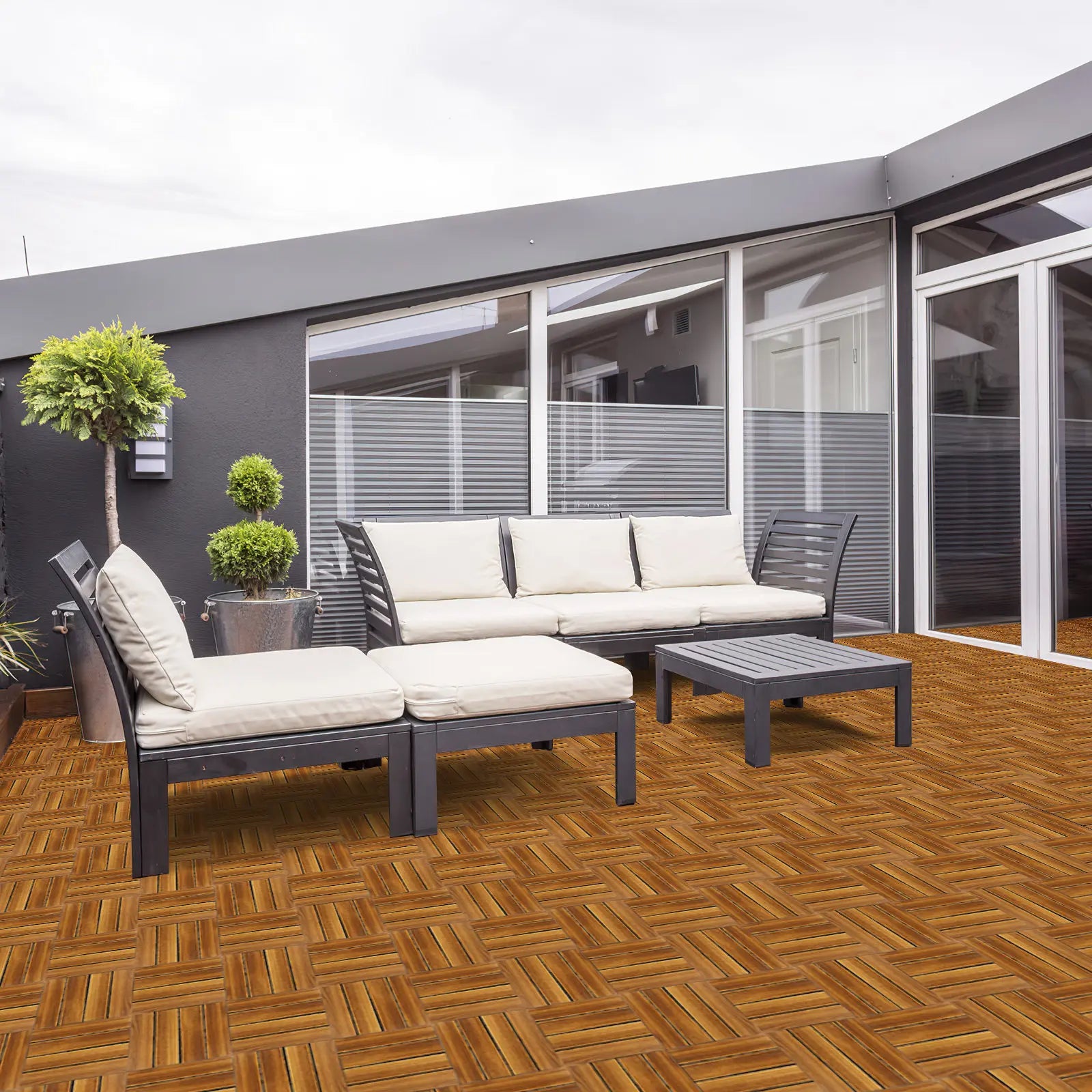 Dalles terrasse bois clipsables antidérapantes pour balcon - vue 5 sur 6