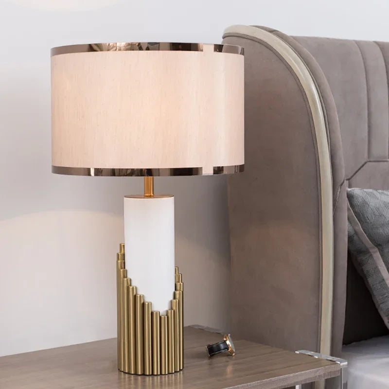 Italy Design High Quality  Table Lamp Led Desk Light with Marble Foot Fabric Shade - vue 3 sur 7