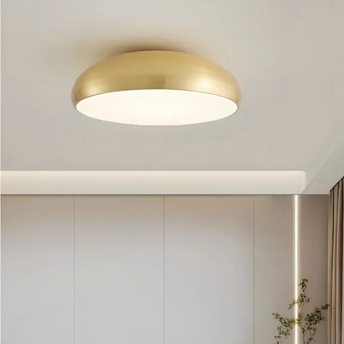 plafonnier vintage en cuivre design nordique minimaliste pour décoration intérieure