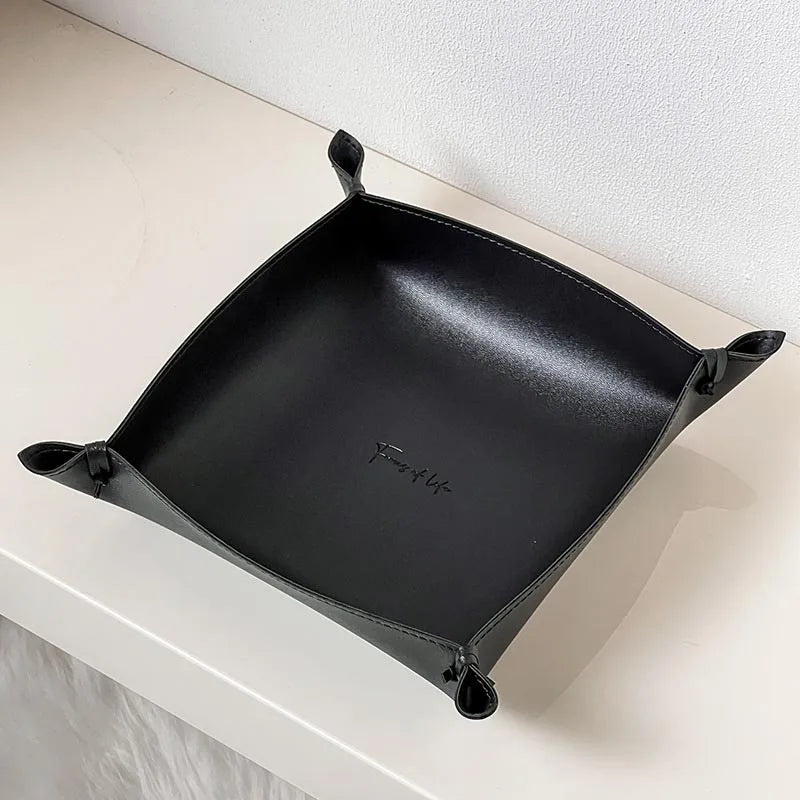 plateau de rangement en cuir pour dés bijoux et clés - vue 7 sur 14