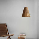 Suspension conique orientale en rotin