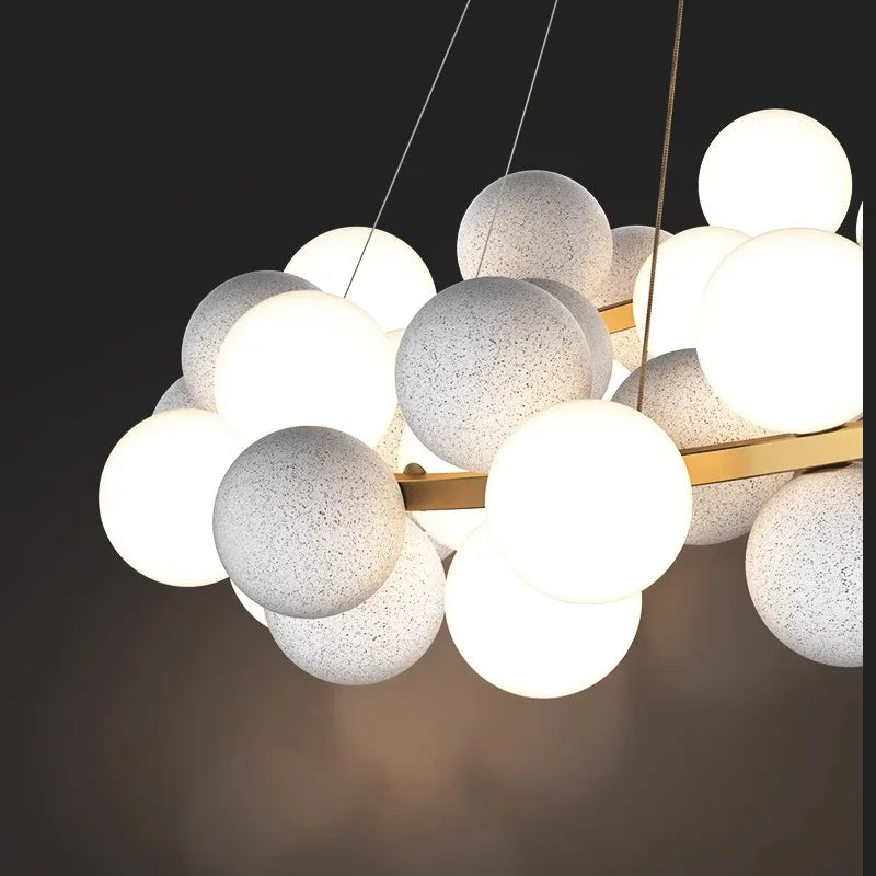 Lustre au design moderne pour décoration intérieure - vue 6 sur 18