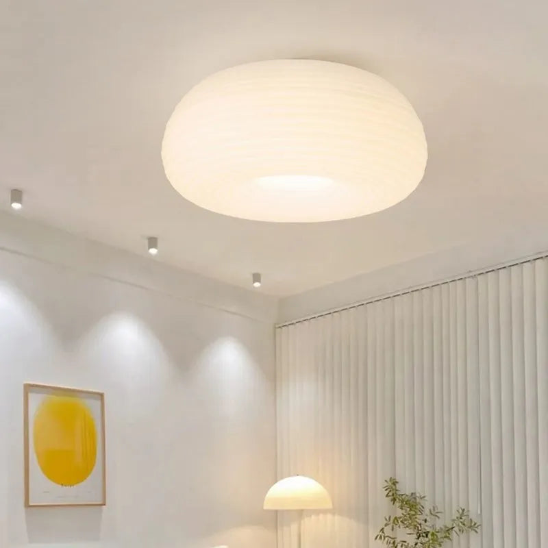 Suspension LED au design nordique minimaliste à rayures crème et pommes