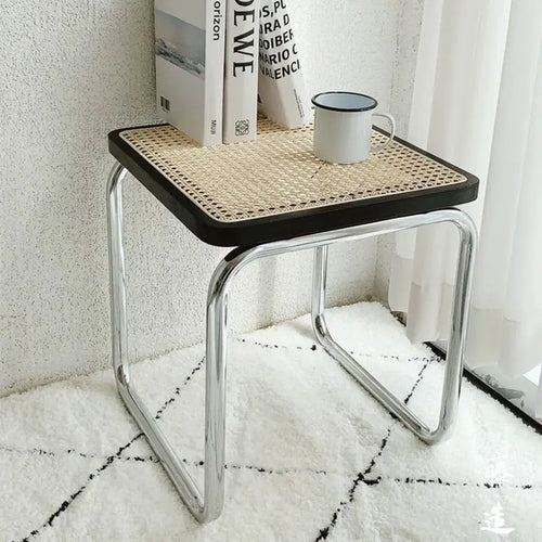 tabouret bas en rotin ancien style japonais pour salon ou entrée - vue 8 sur 11