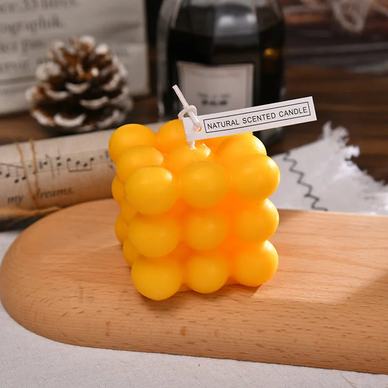 bougie parfumée big cube pour décoration moderne et aromathérapie - vue 28 sur 39
