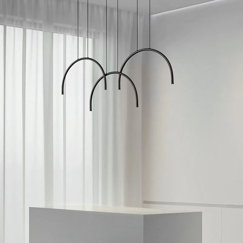 lampe suspendue moderne en laiton noir doré avec leds réglables
