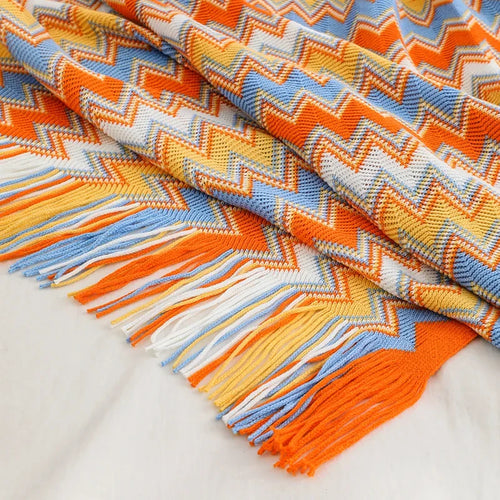 plaid bohème tissé à pompons style carreaux canapé - vue 5 sur 6