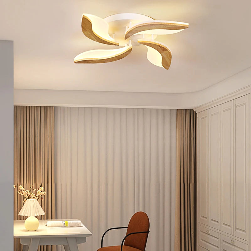 lustre moderne en bois avec luminaires en acrylique à LED