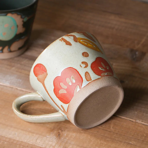 Mug ceramique retro motif floral peint main personnalisable