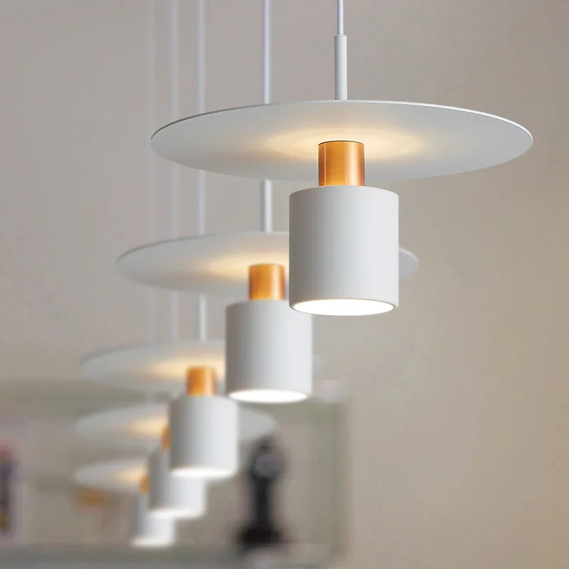suspension en métal design pour restaurant et bar - vue 3 sur 8