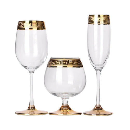 Verre à vin cristal style europeen bord argent