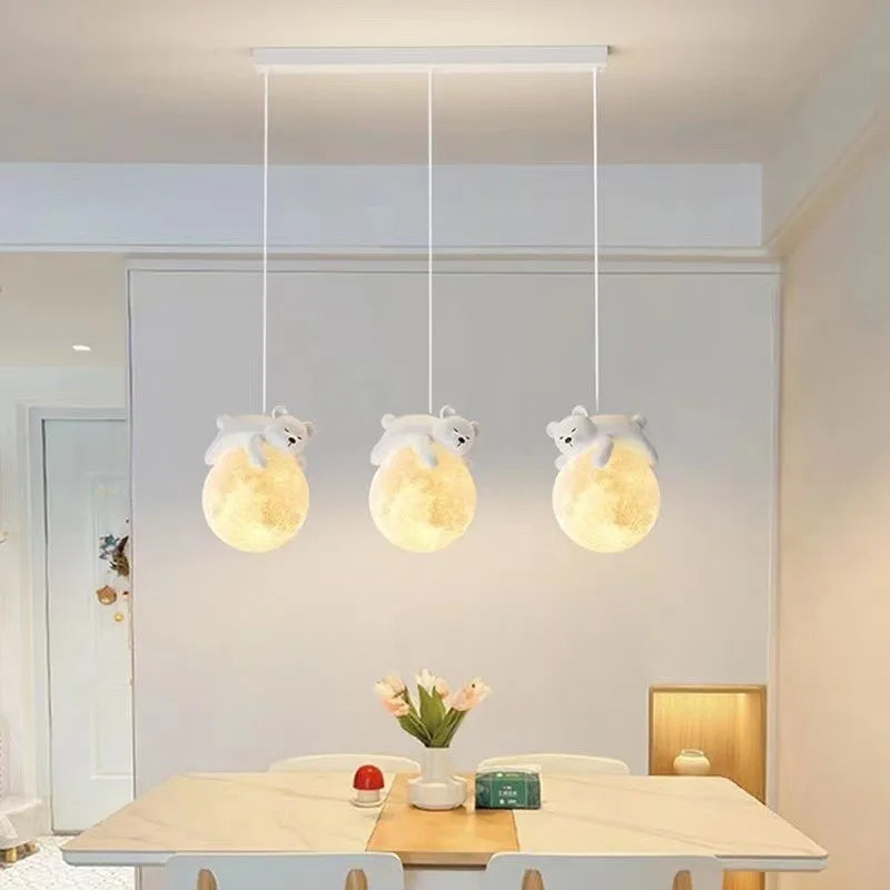 QLECXZI Lustre Miniature pour Maison de poupée, Accessoire Lumineux LED Miniature pour Table de Sable, échelle Ho 1/87, Lampe Suspendue de Style européen, idéal pour Les, Cuivre, 14.5 x 6 cm QLECXZI Lustre Miniature pour Maison de poupée, Accessoire Lumineux LED Miniature pour Table de Sable, échelle Ho 1/87, Lampe Suspendue de Style européen, idéal pour Les, Cuivre, 14.5 x 6 cm