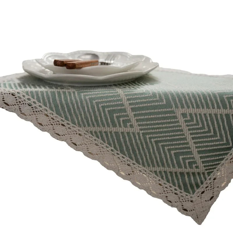 Chemin de table géométrique bohème beige à pompons - vue 6 sur 6
