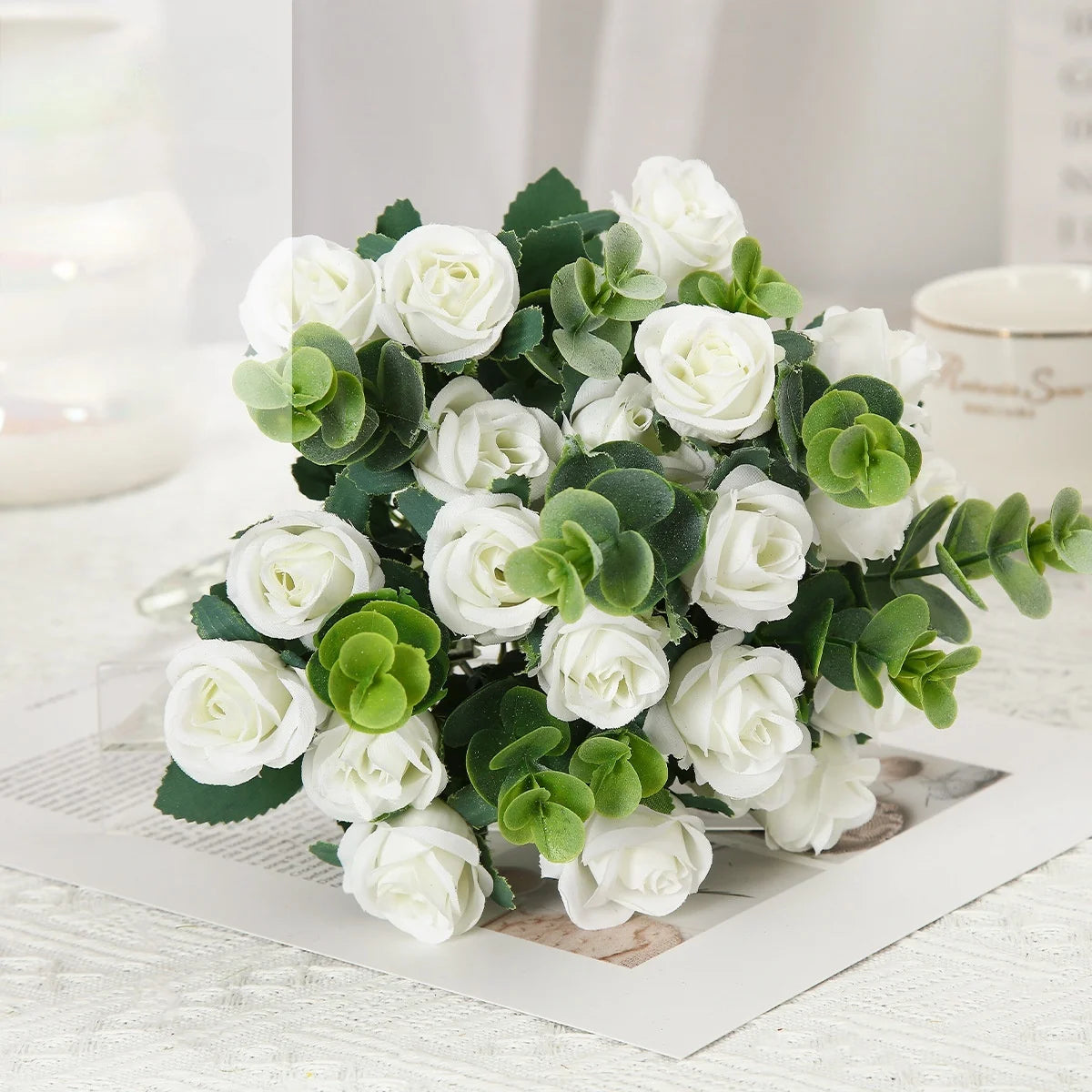 lot de 10 roses artificielles bouquet avec eucalyptus et pivoines décoratif - vue 7 sur 10