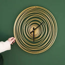 horloge murale moderne silencieuse en métal design élégant pour intérieur