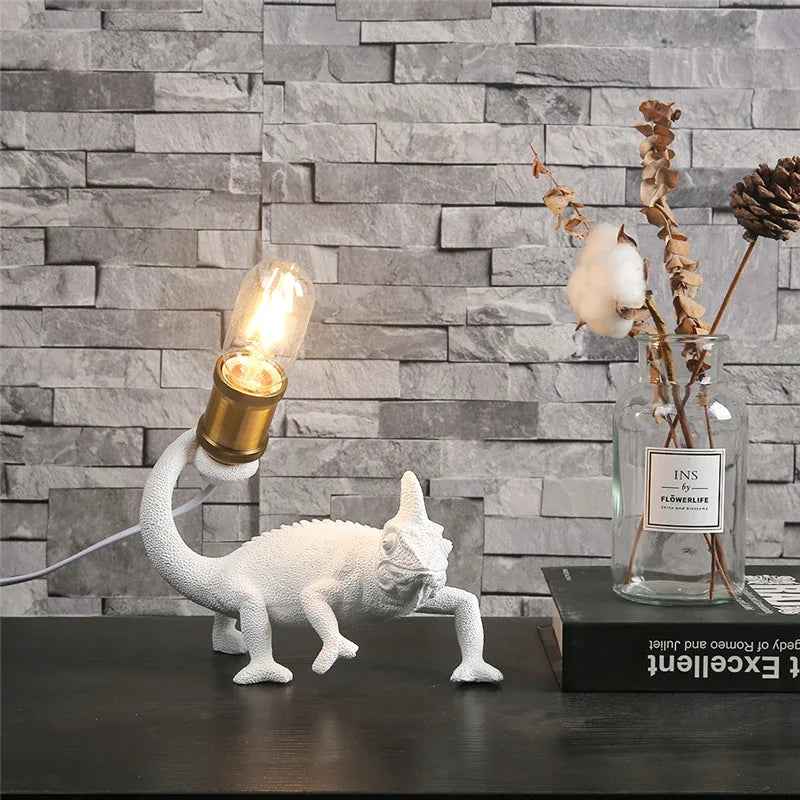 lampe de bureau moderne lézard résine éclairage décoratif pour enfants - vue 5 sur 8