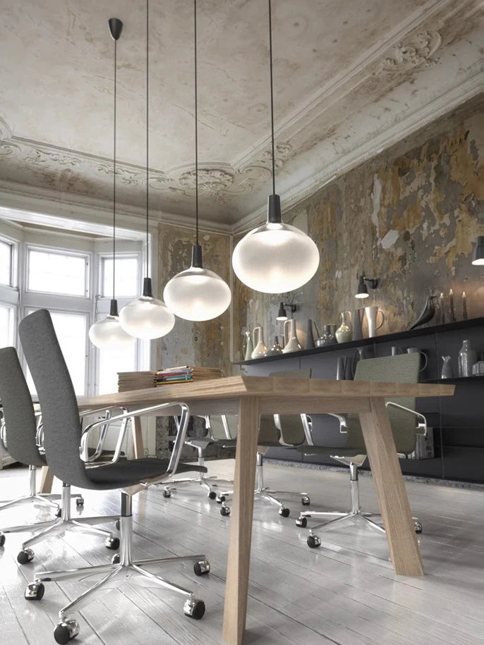 plafonnier led minimaliste en verre blanc mat design élégant moderne - vue 5 sur 9