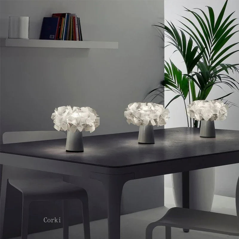 lampe de bureau moderne en plastique design floral décoratif - vue 5 sur 13