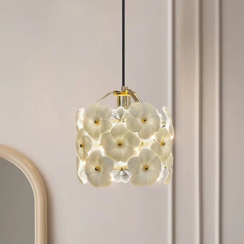 lustre romantique en art français avec lumière LED décorative - vue 5 sur 8
