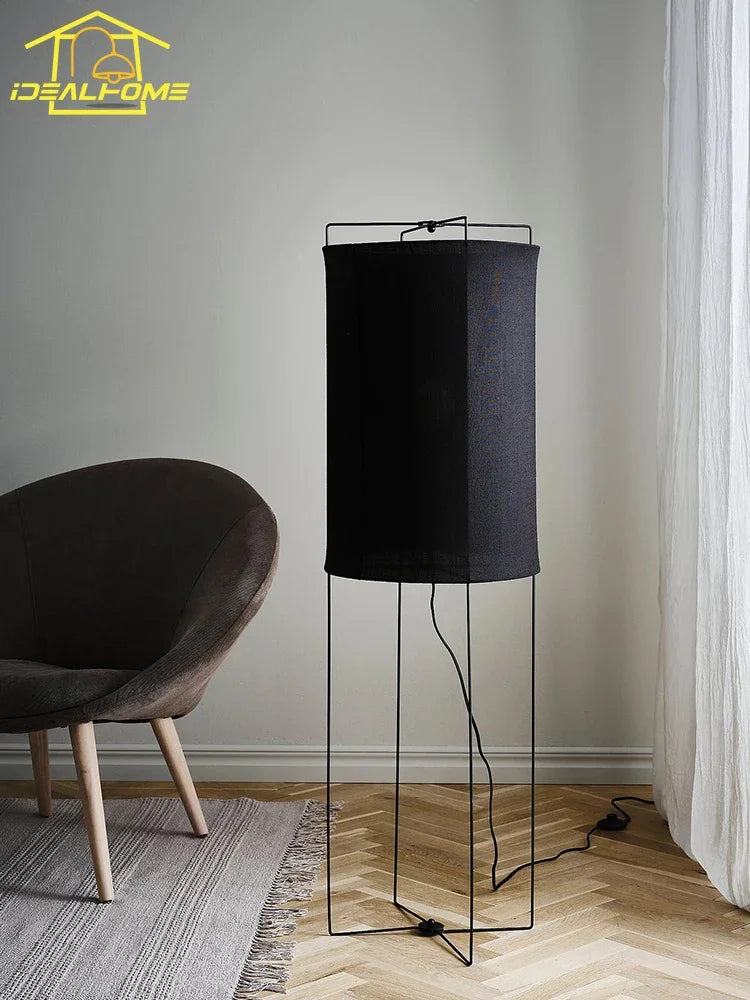 lampe de sol design minimaliste japonais wabi-sabi en tissu pour intérieur - vue 6 sur 10