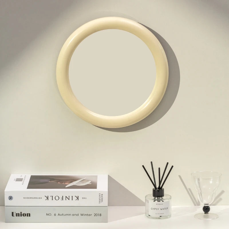 miroir de maquillage rond nordique simple et élégant - vue 3 sur 11