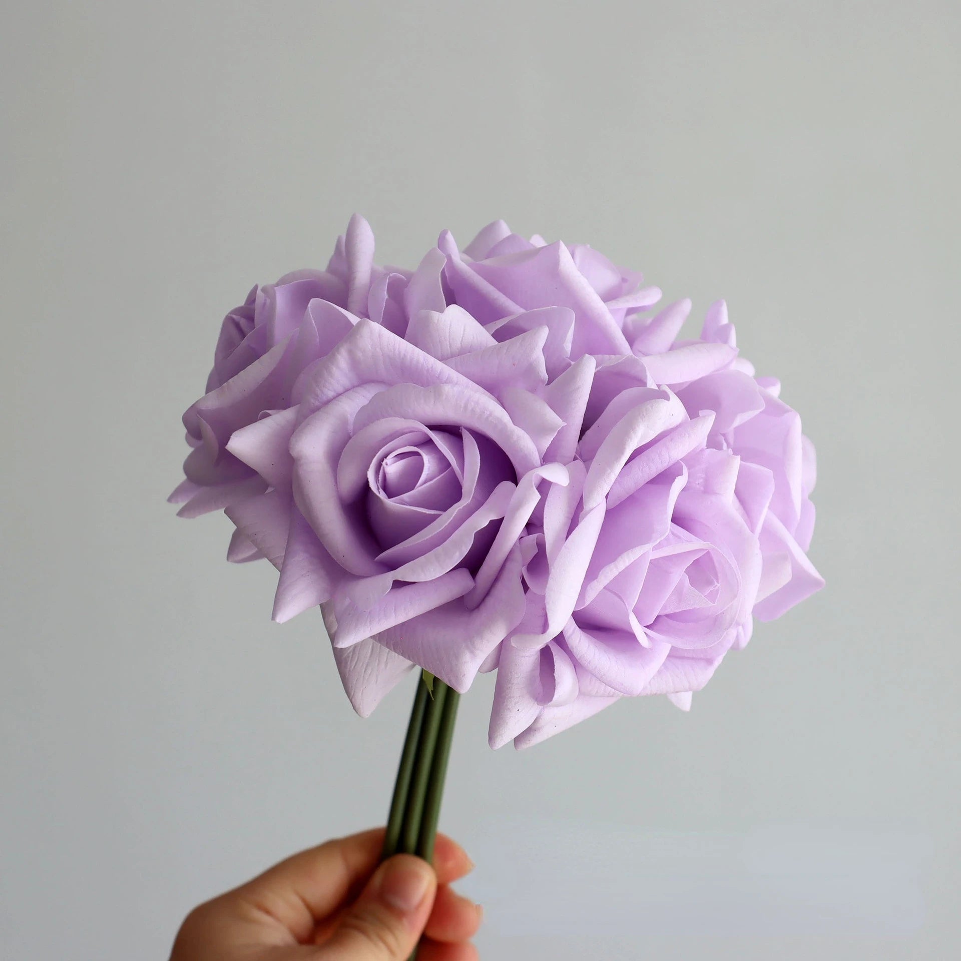 bouquet de roses artificielles à bords bouclés pour mariage et décoration - vue 11 sur 14