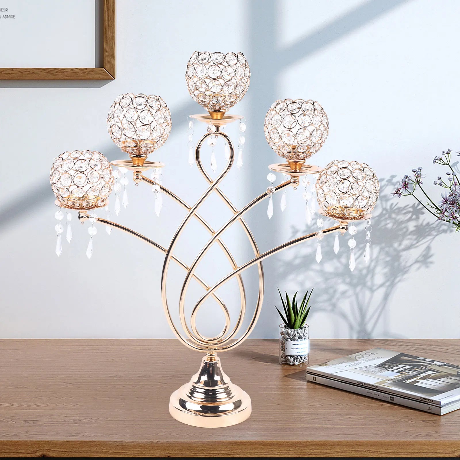bougeoir en cristal doré à cinq bras pour décoration de mariage - vue 4 sur 7