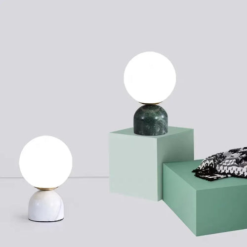 lampe à poser en marbre et verre pour intérieur élégant - vue 4 sur 9