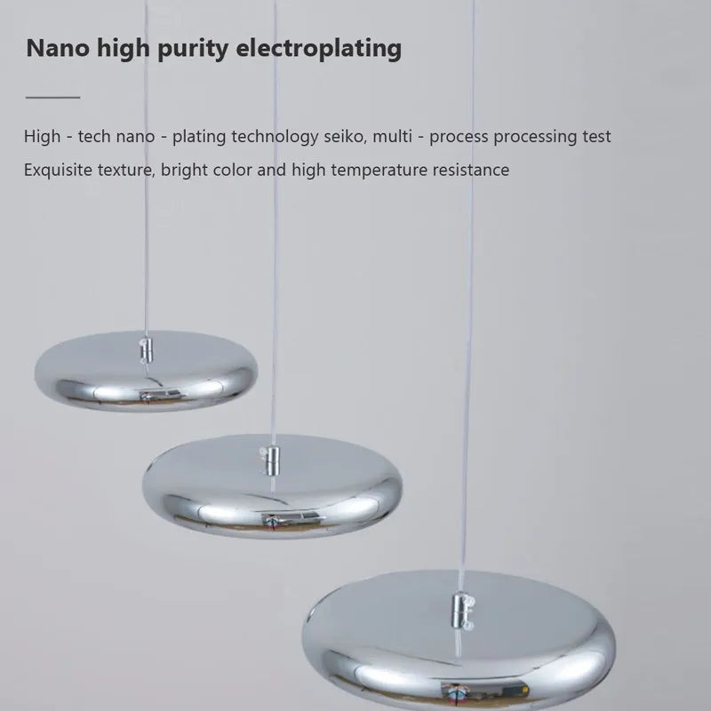 Suspension LED nordiques en fer à 3 têtes rondes chromées