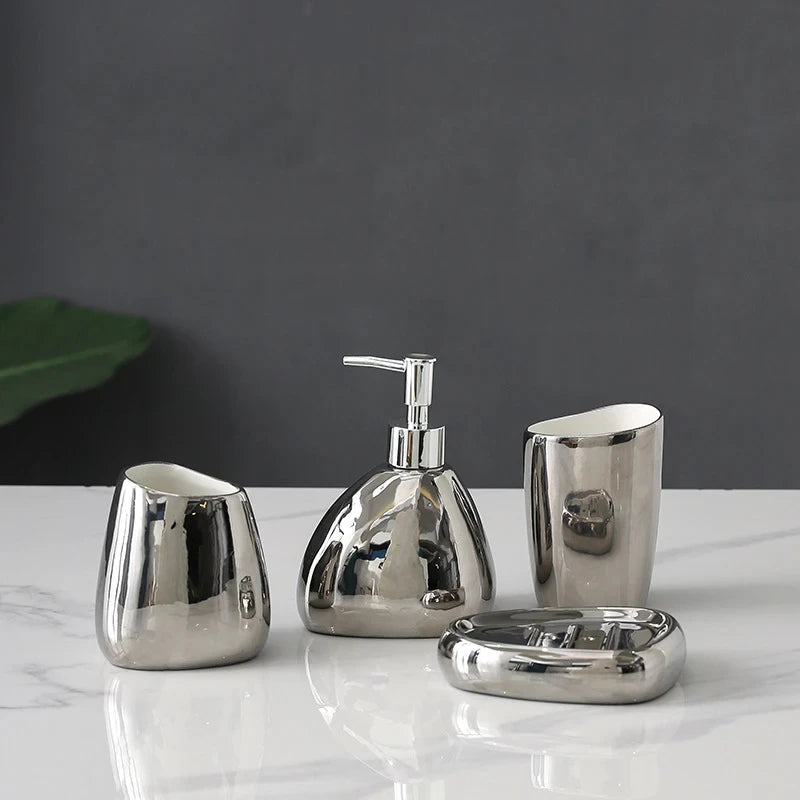 ensemble daccessoires en céramique pour salle de bain de luxe - vue 10 sur 12