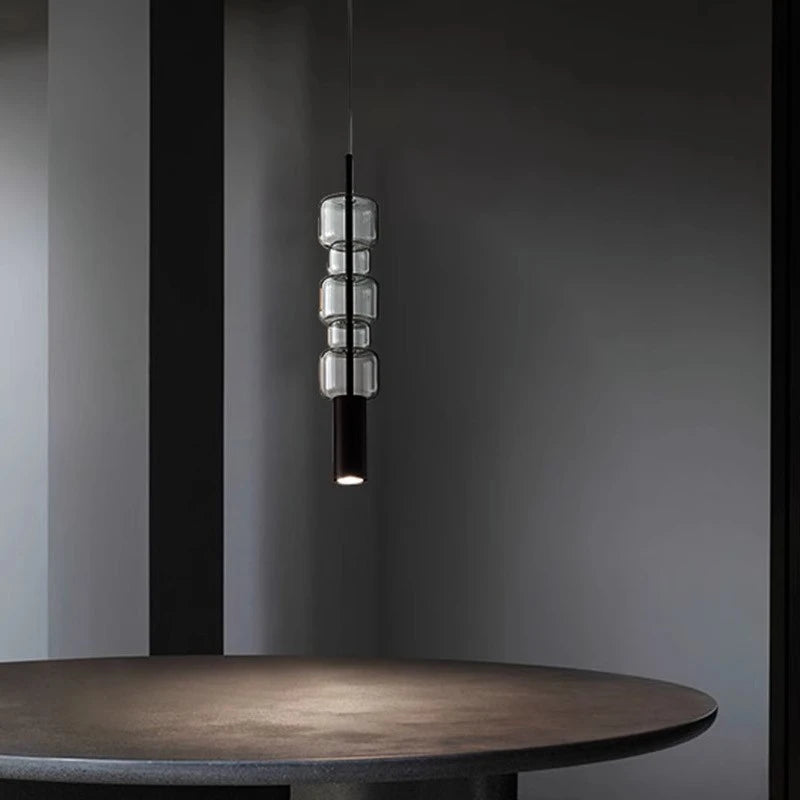 Suspension en verre transparent au design moderne