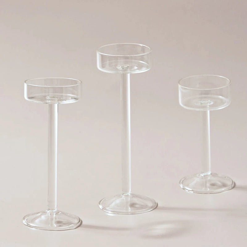 ensemble de bougeoirs en verre pour décoration de table élégante