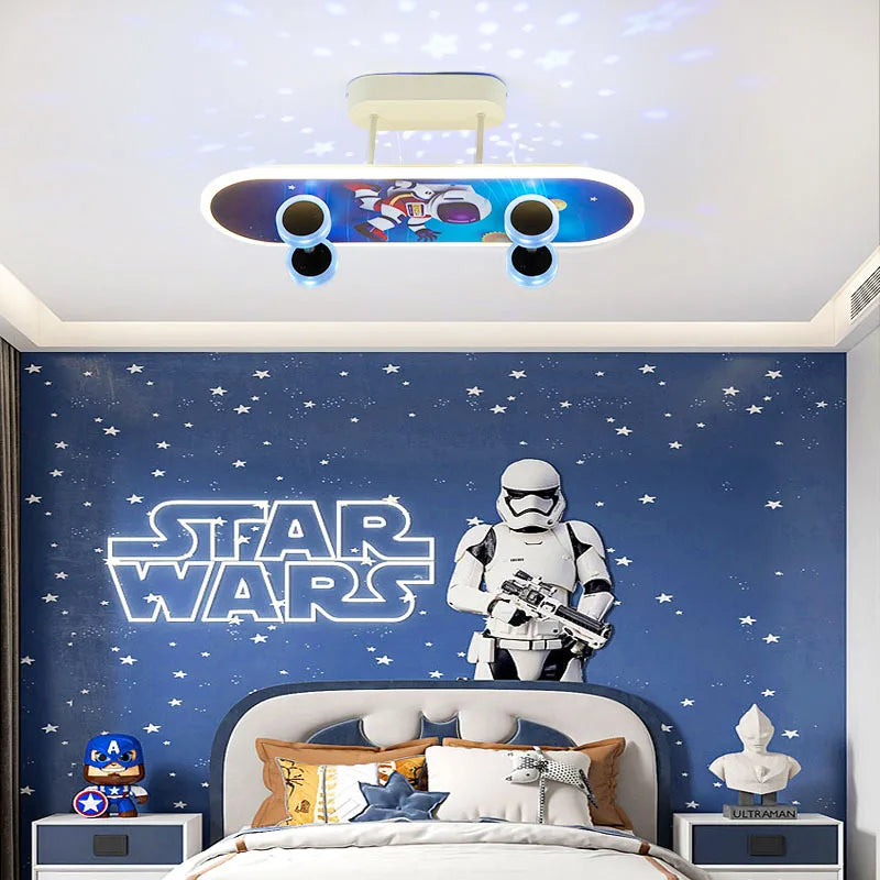 plafonnier créatif en forme de skateboard design moderne pour enfants