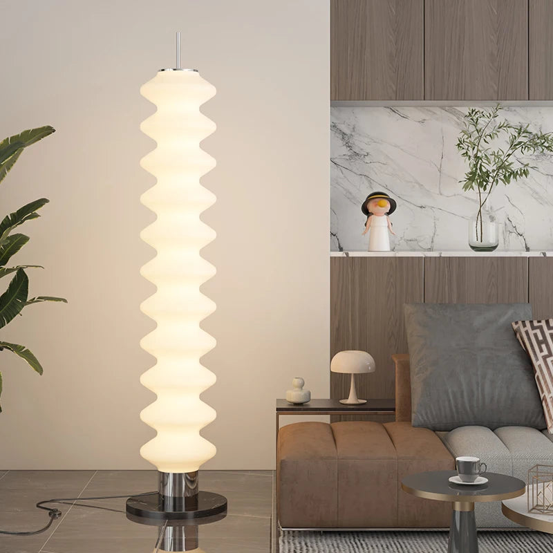 lampadaire design léger pour éclairage intérieur moderne - vue 2 sur 12