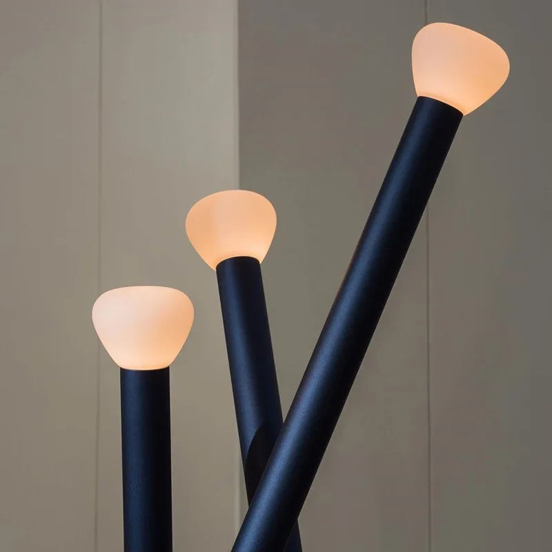 Lampadaire design batons croisés