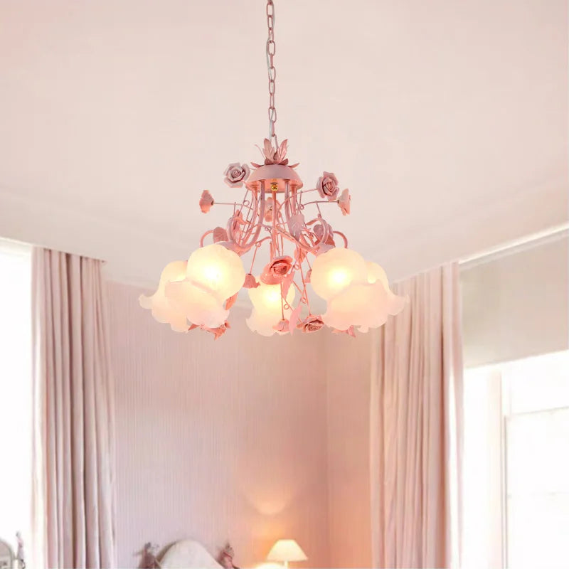 lustre rose pour une ambiance enfantine lumineuse et douce - vue 2 sur 8