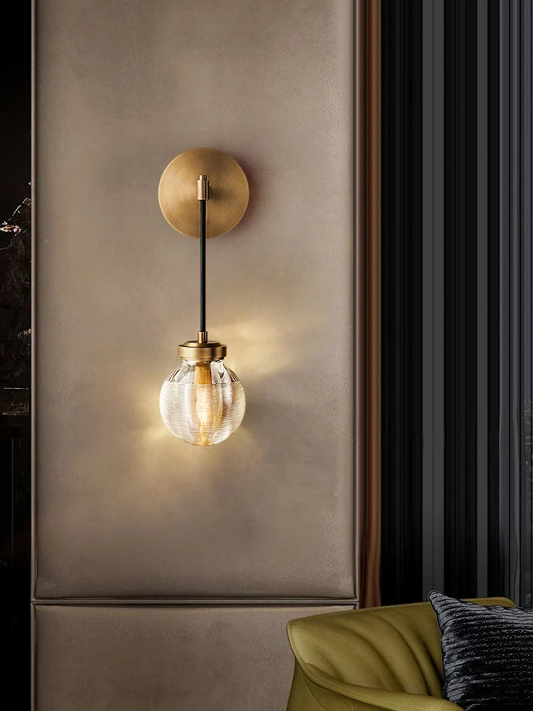 applique murale en cuivre et cristal moderne pour intérieur élégant