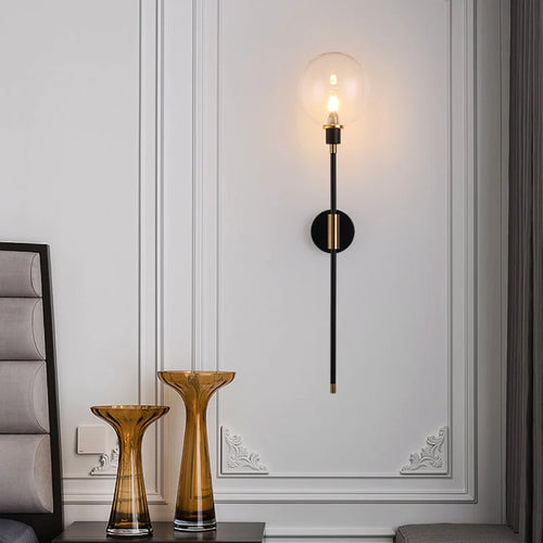 applique murale led moderne en fer avec boule de verre décorative - vue 3 sur 9