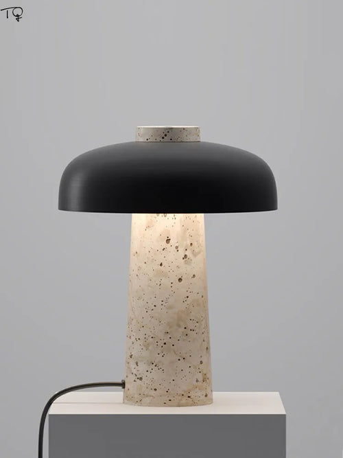 Lampe designer wabi-sabi jaune grotte pierre