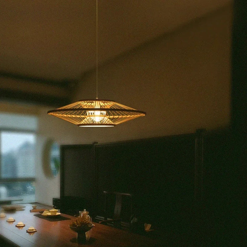 lustre en bambou d'art pour décoration et éclairage - vue 3 sur 8