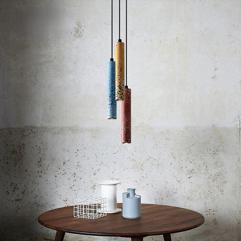 Suspension design nordique tube long en ciment décoratif moderne - vue 2 sur 14