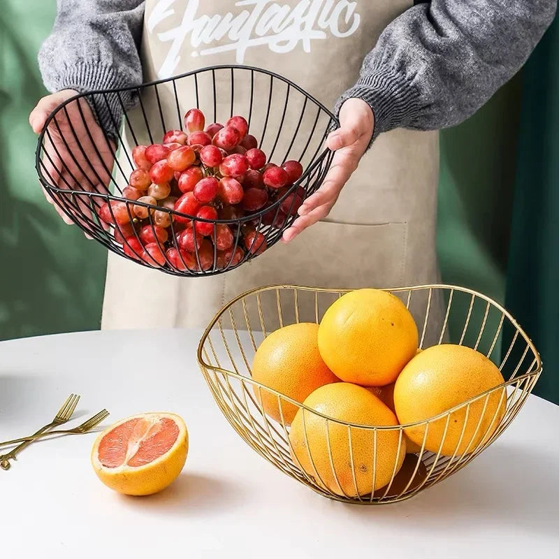 panier à fruits en métal pour rangement nordique et organisation